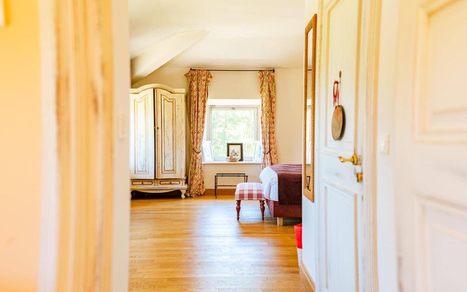 Chateau Talaud Loriol-du-Comtat Zimmer foto